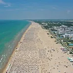 Apartamento Seaside - Poolside Getaway Bibione