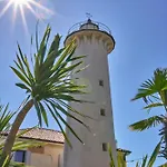 Seaside - Poolside Getaway Διαμέρισμα Μπιμπιόνε