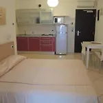 Seaside - Poolside Getaway Μπιμπιόνε