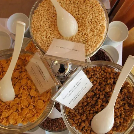 Seaside - Poolside Getaway