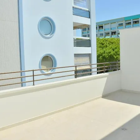 Seaside - Poolside Getaway Appartamento Bibione
