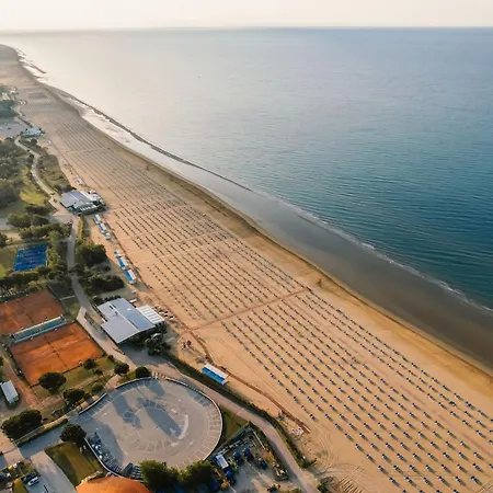 Appartamento Seaside - Poolside Getaway Bibione